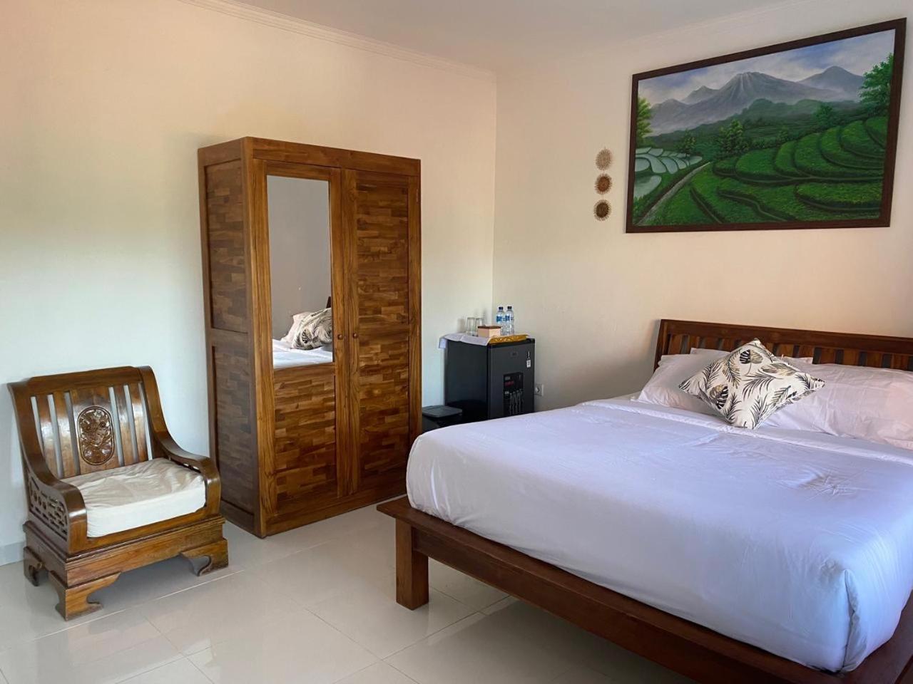 Manis Guest House Seminyak Exteriör bild